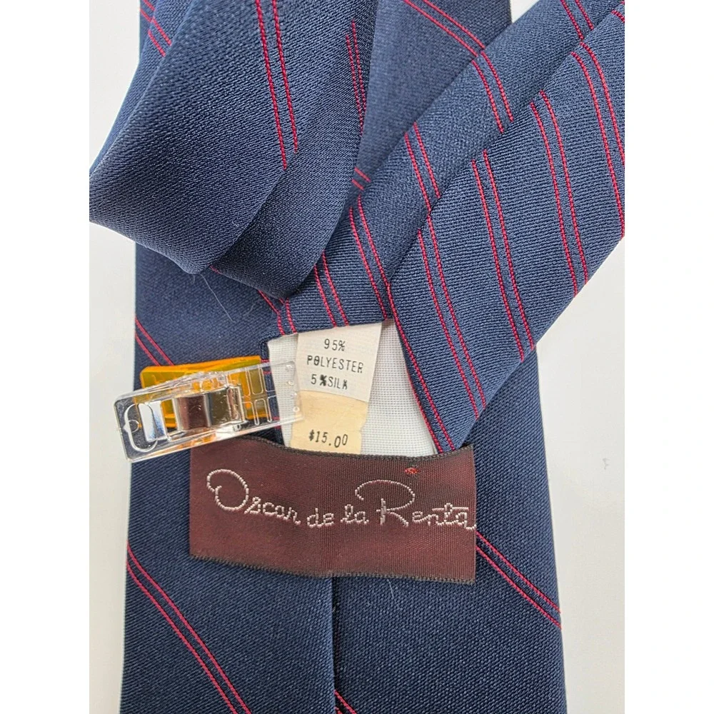 Oscar‎ de la Renta Mens Navy Blue Red Stripe Silk Polyester Necktie Tie
